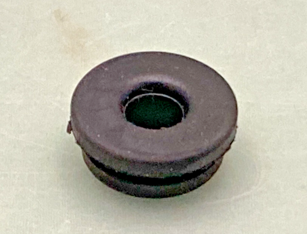 QTY 2 NEW GENUINE YAMAHA 90480-13398 Grommet