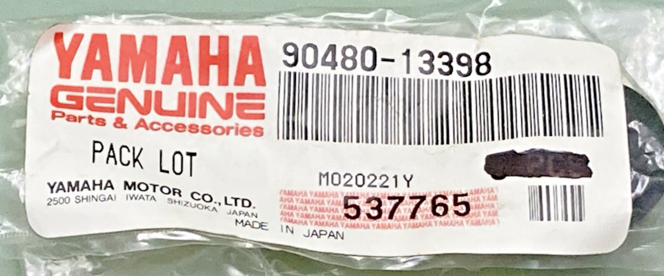 QTY 2 NEW GENUINE YAMAHA 90480-13398 Grommet