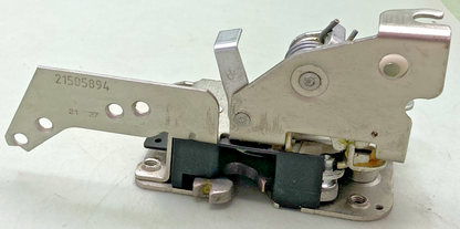 NEW GENUINE VOLVO 21505894 LATCH