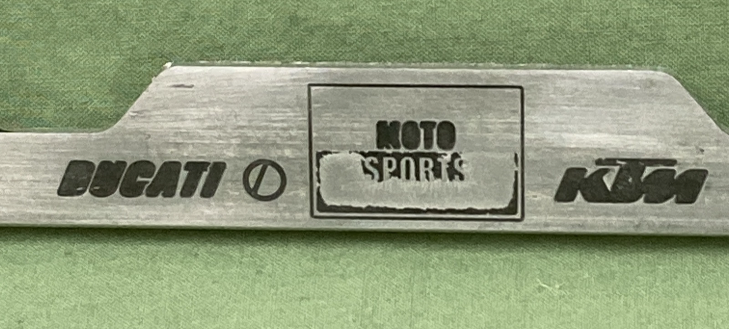 GENUINE MOTO SPORTS 1495 LICENSE PLATE FRAME DUCATI KTM 7.5X4.5 ALU
