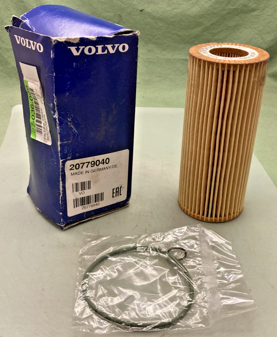 NEW GENUINE VOLVO 20779040 FILTER