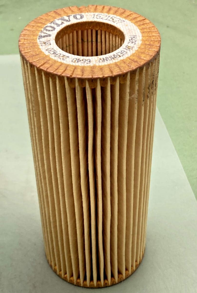 NEW GENUINE VOLVO 20779040 FILTER