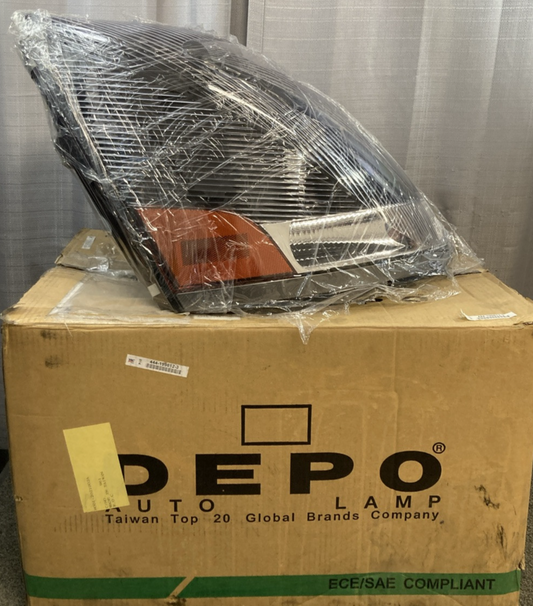 NEW GENUINE DEPO 373-1118RXASD2 Headlight Assembly Passenger Dark Lens