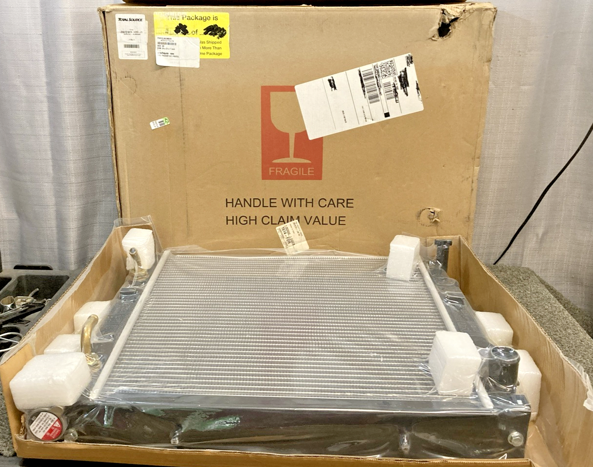 NEW GENUINE TOTAL SOURCE TSA/TY1610-U2201-71 ALUMINUM RADIATOR