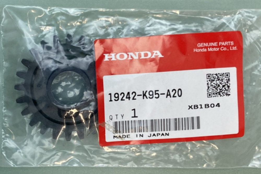 NEW GENUINE HONDA 19242-K95-A20 Gear, Water Pump Driven (24T)