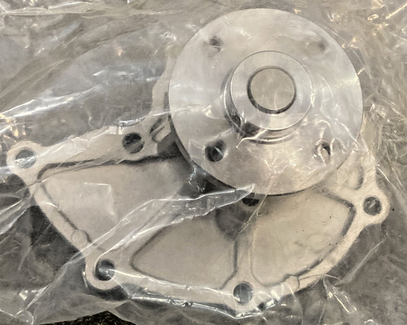 NEW GENUINE PROMATCH A000062032 WATER PUMP WITH GASKET FOR CATERPILLAR