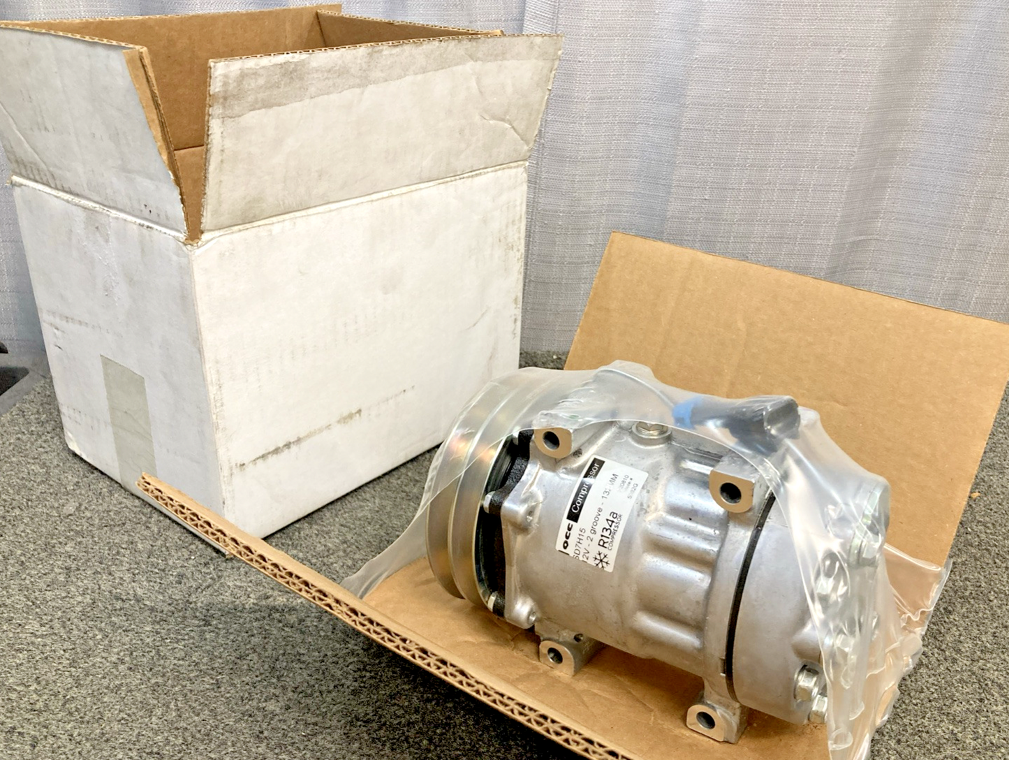 NEW GENUINE SANDEN 5382G AIR CONDITIONING COMPRESSOR SD7H15
