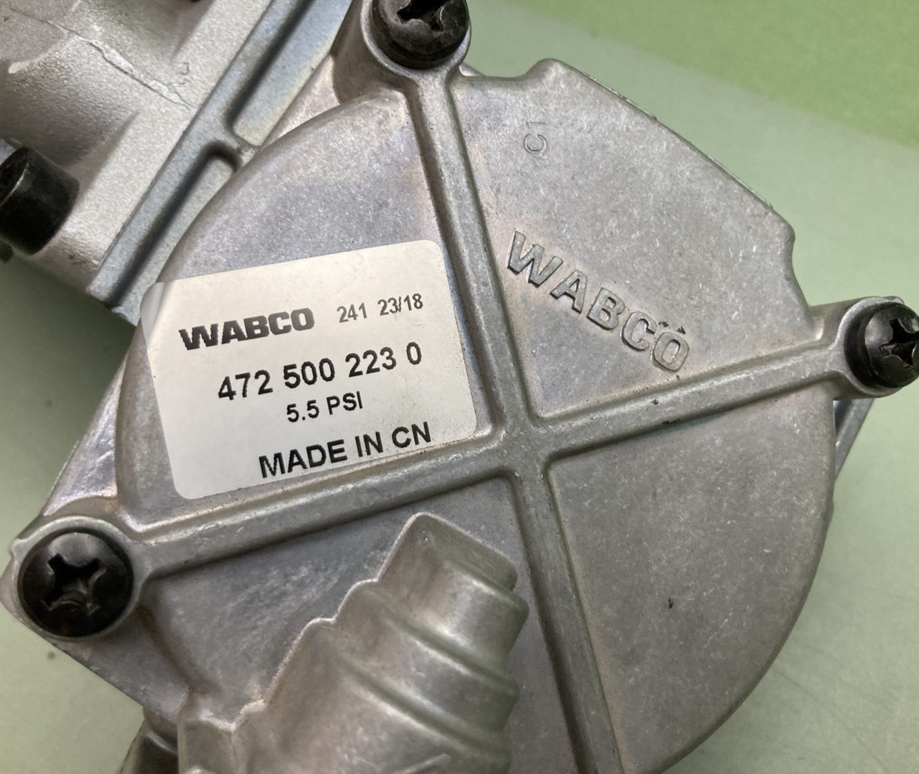 NEW GENUINE WABCO 4725002260 ABS Modulator Valve 12V REAR AXLE W/ ATC