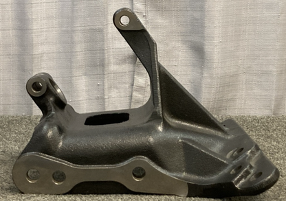NEW REPLACES MACK 22023113 Drive Motor Mount
