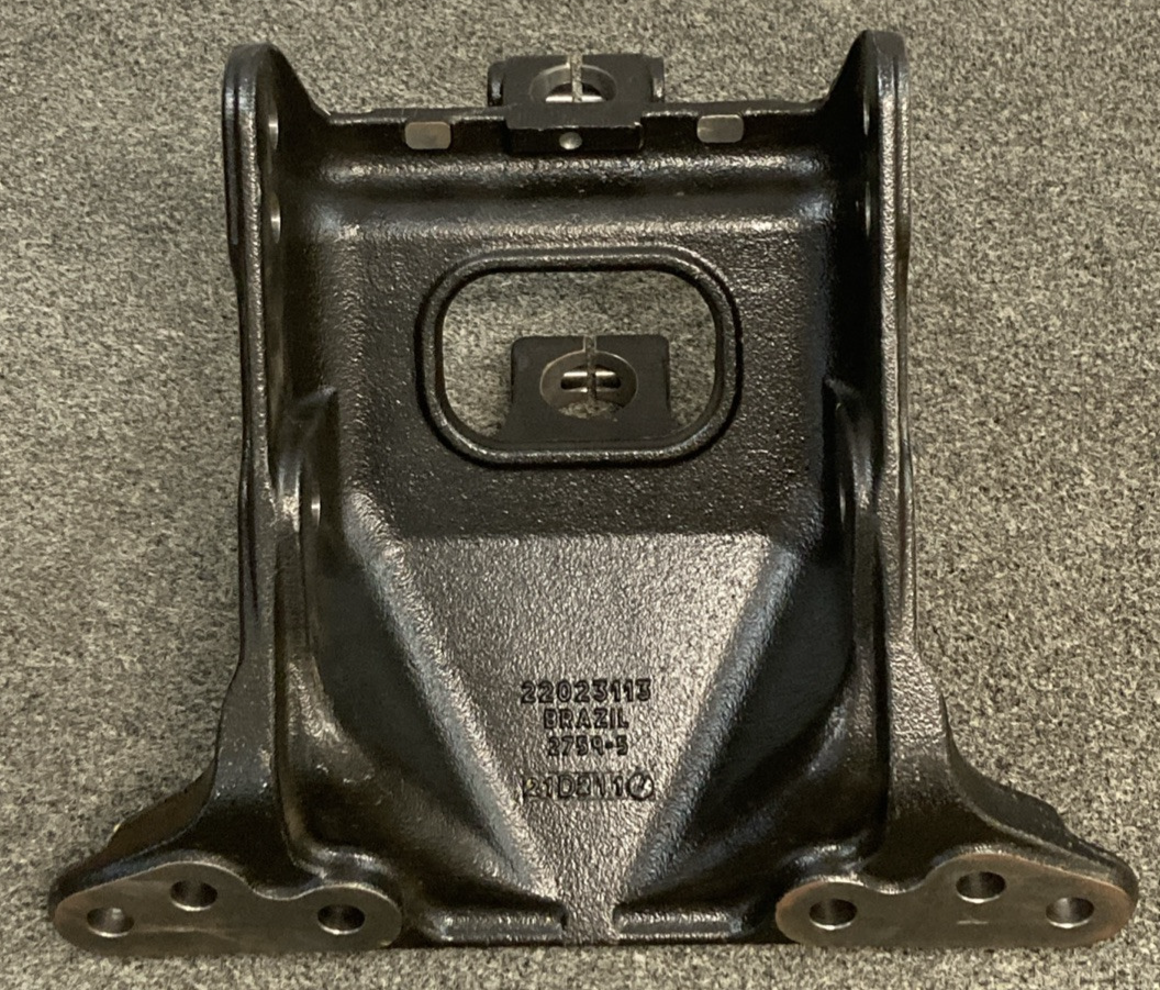 NEW REPLACES MACK 22023113 Drive Motor Mount