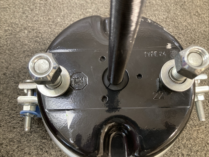 NEW GENUINE MGM 1427001 Service Chamber Brake 1427 Series 2.50" Stroke Size 24