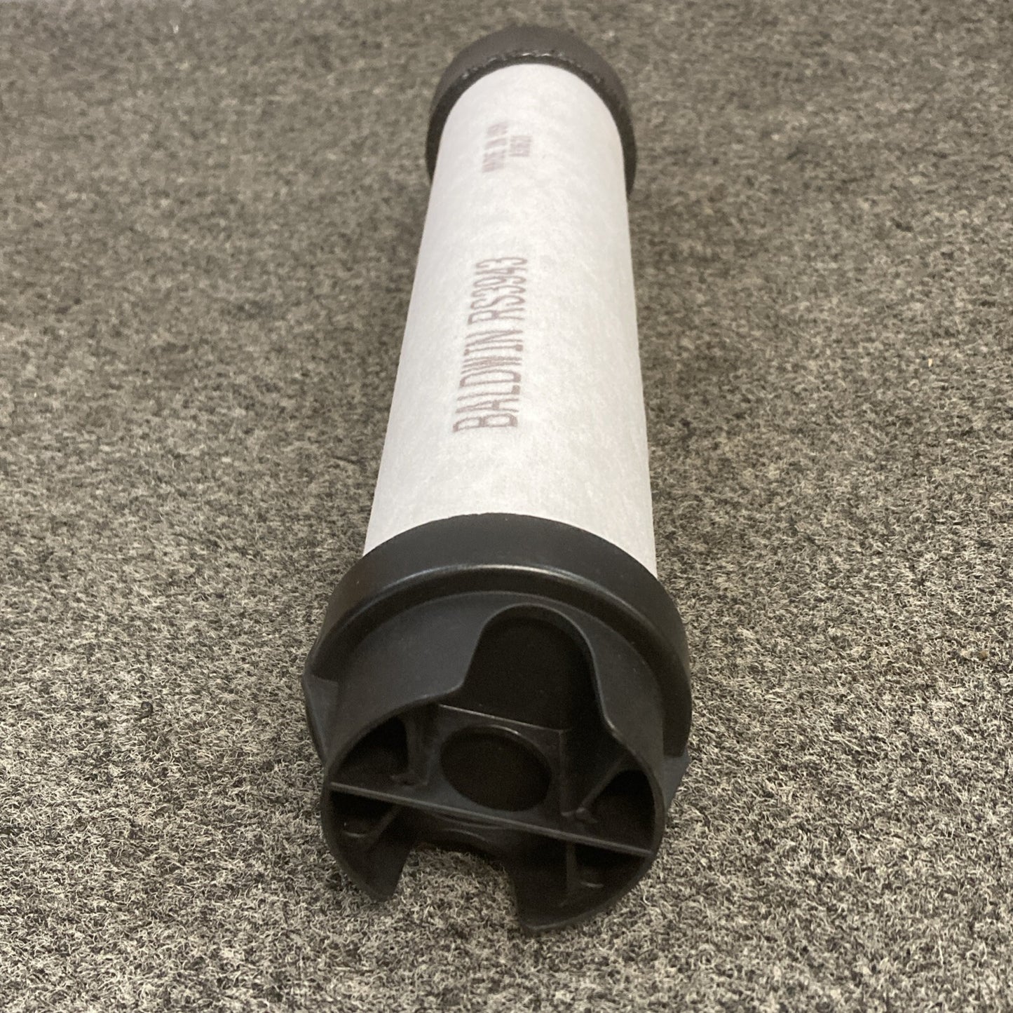 NEW GENUINE BALDWIN RS3943 Radial Seal Air Filter Elements