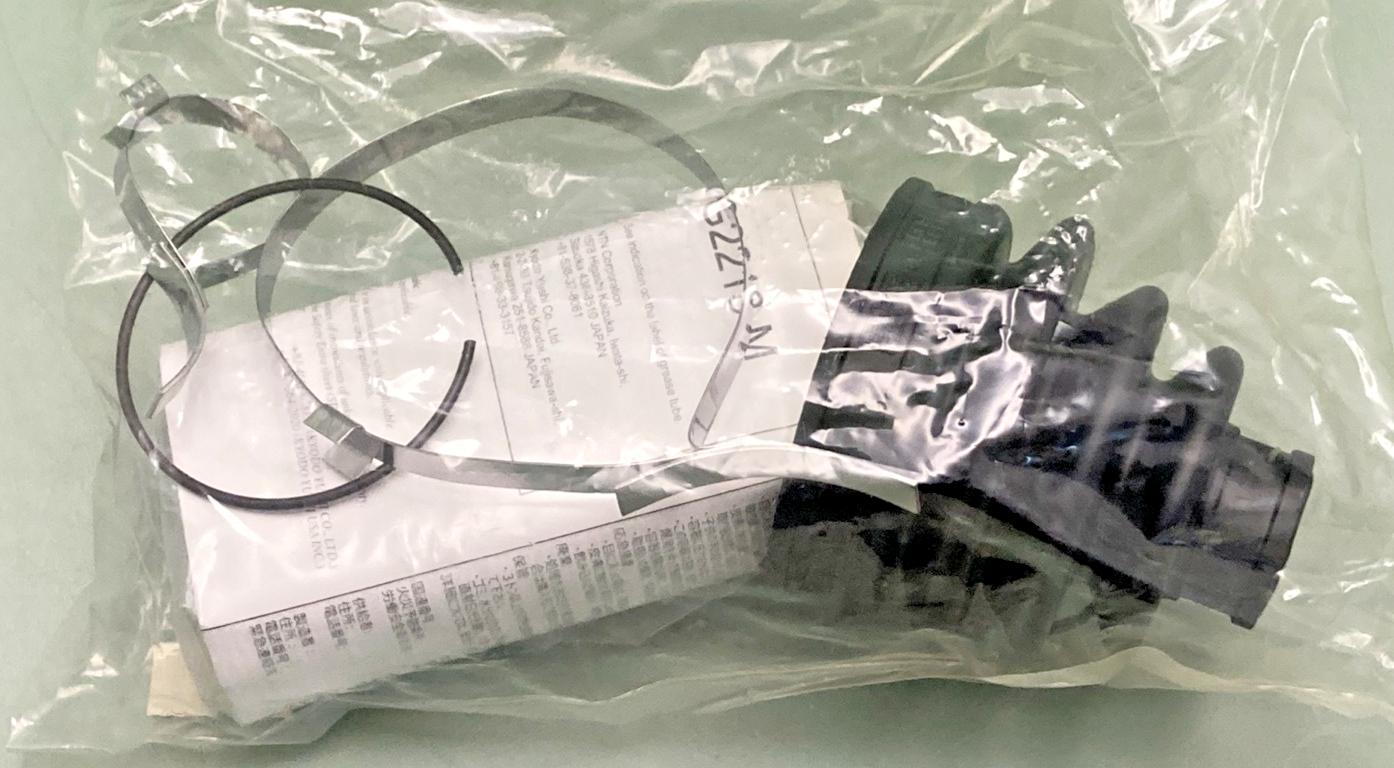 NEW GENUINE YAMAHA 5KM-2510H-10  Boot Set (double Offset Joint)