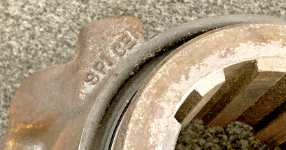 NEW GENUINE SPICER 170-4-521-1X END YOKE 10-SPLINE