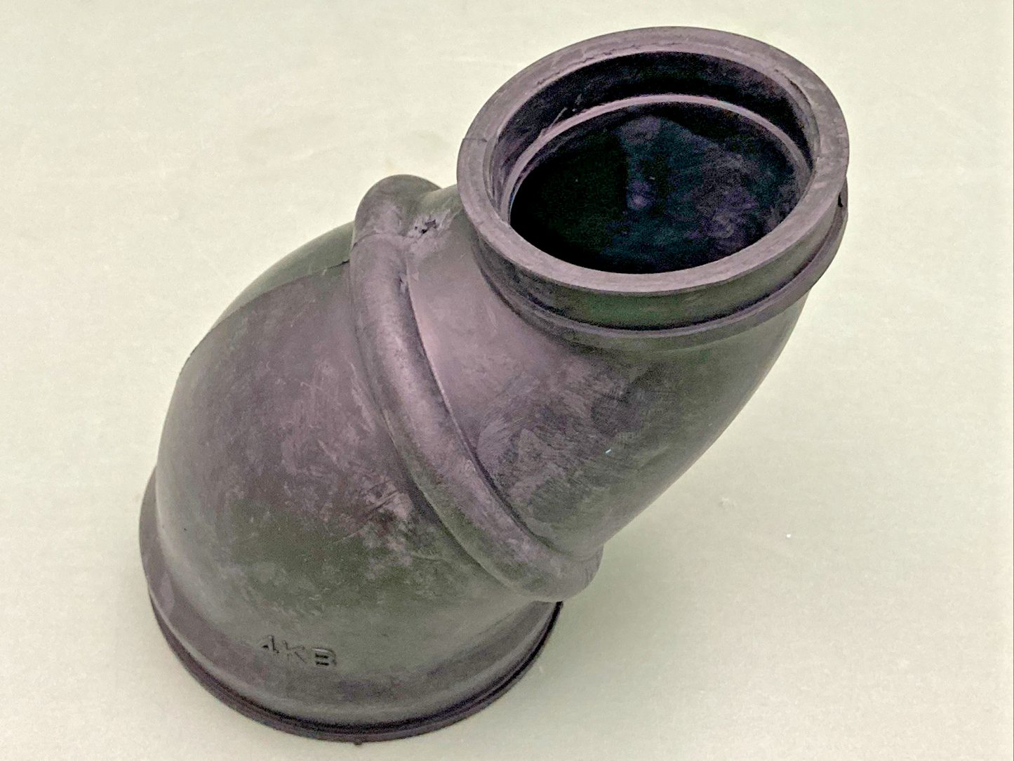 NEW GENUINE YAMAHA 4KB-14453-00 Joint, Air Cleaner 1