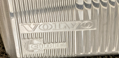 NEW GENUINE VOLVO 836013205 HEADLAMP ASSEMBLY