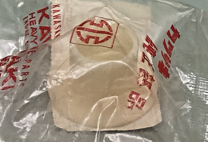 NEW GENUINE KAWASAKI 92028-502 Bush