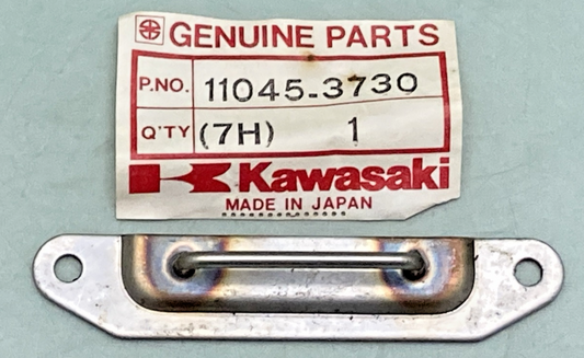 NEW GENUINE KAWASAKI 11045-3730 Bracket, front Deck