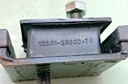 NEW GENUINE PROMATCH 12361-26600-71 ENGINE MOUNT FOR TOYOTA
