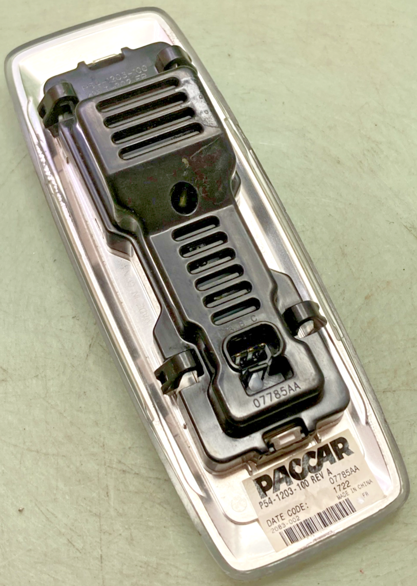NEW GENUINE PACCAR P54-1203-100 LAMP OVERDOOR COMBINATION
