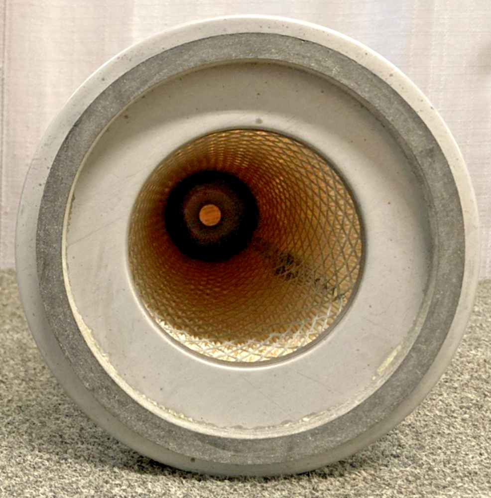 NEW GENUINE WIX 46603 AIR FILTER