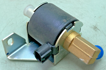 NEW REPLACES TOYOTA 23660-U2230-71 FORKLIFT 8FGU32 VALVE SOLENOID LOCKOFF