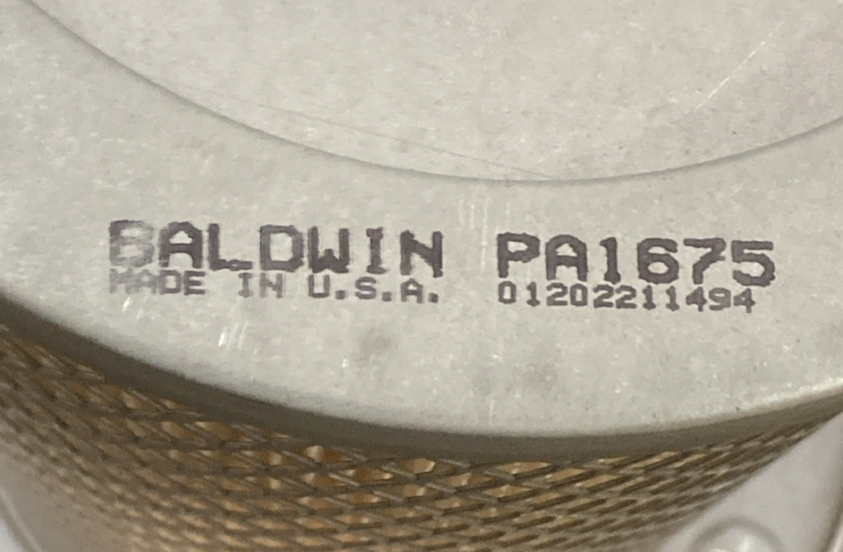 NEW GENUINE BALDWIN PA1675 Axial Seal Air Filter Element