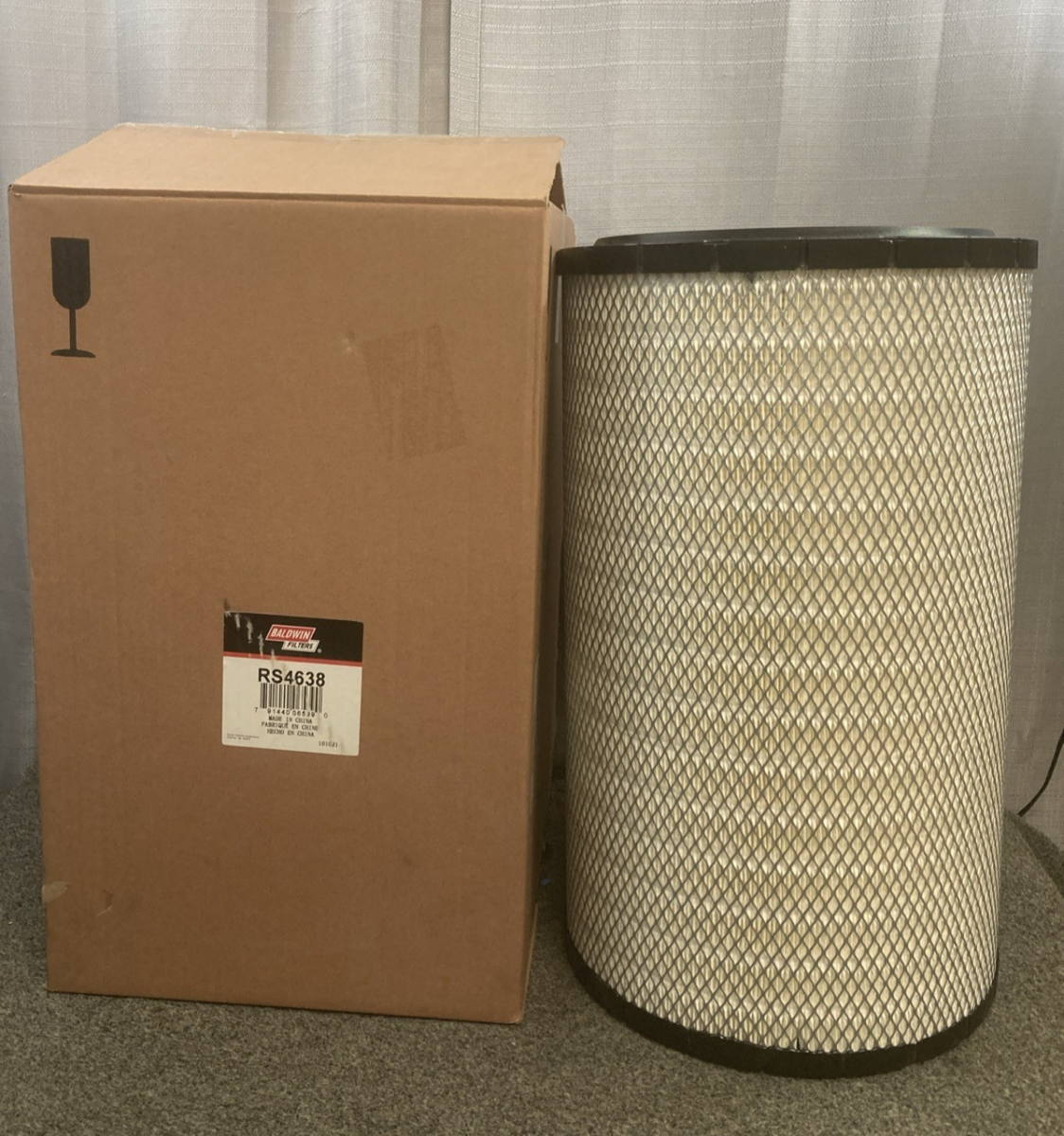 NEW GENUINE BALDWIN RS4638 Radial Seal Air Filter Element
