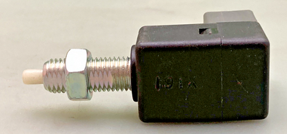 NEW GENUINE INTERMOTOR SL2082 BWD RELAYS AND SWITCHES