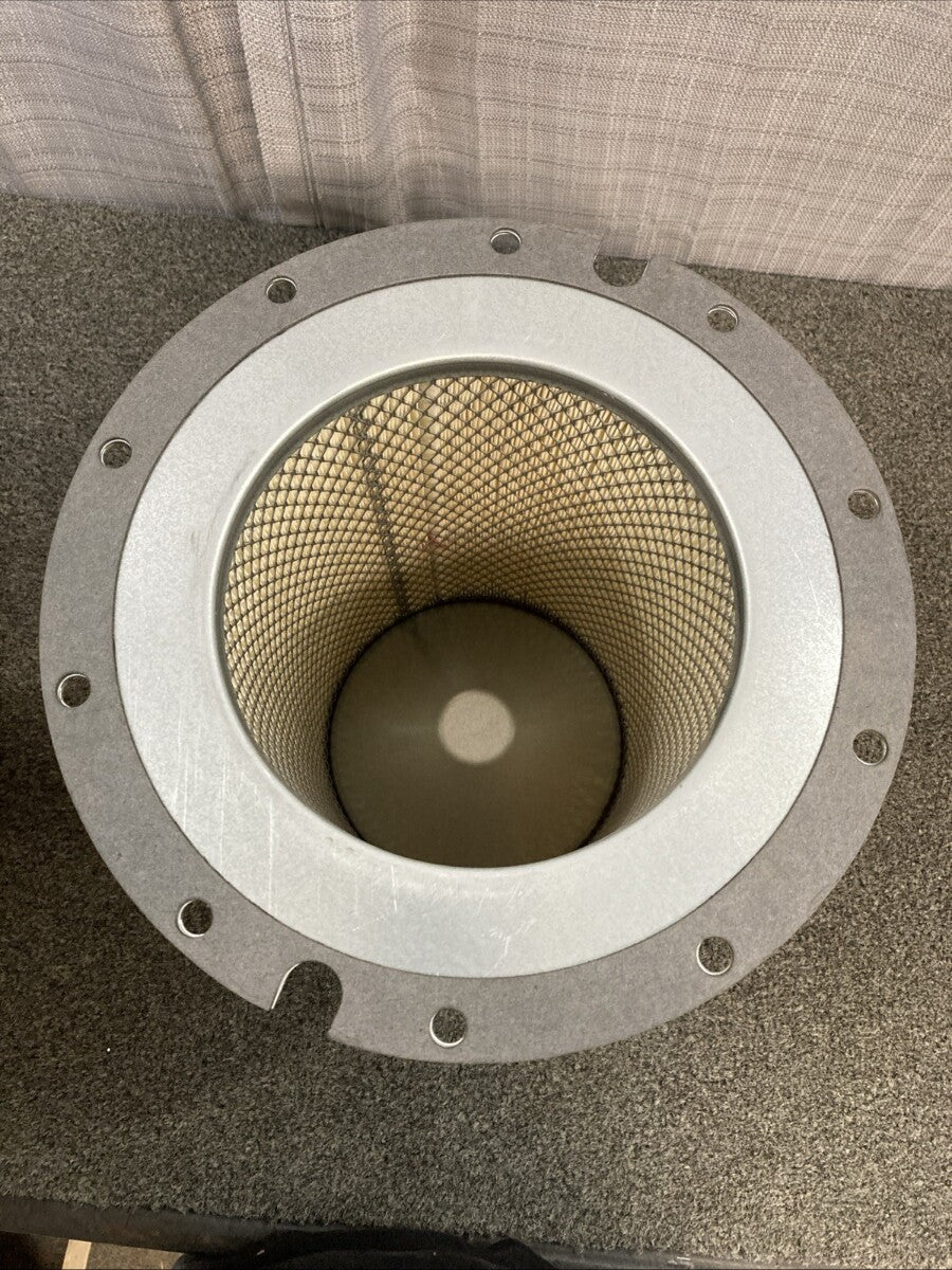 NEW GENUINE HASTINGS A727 AIR FILTER BALDWIN PA2647