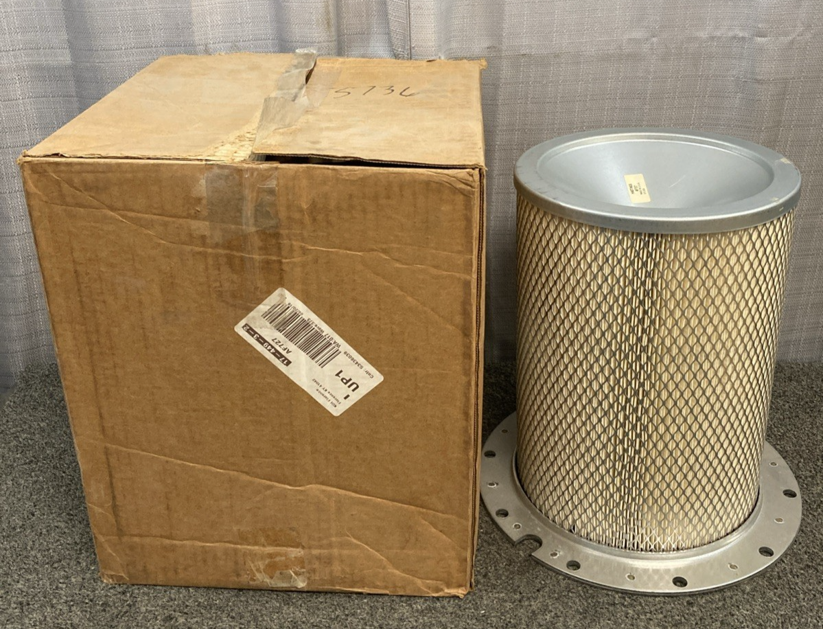 NEW GENUINE HASTINGS A727 AIR FILTER BALDWIN PA2647