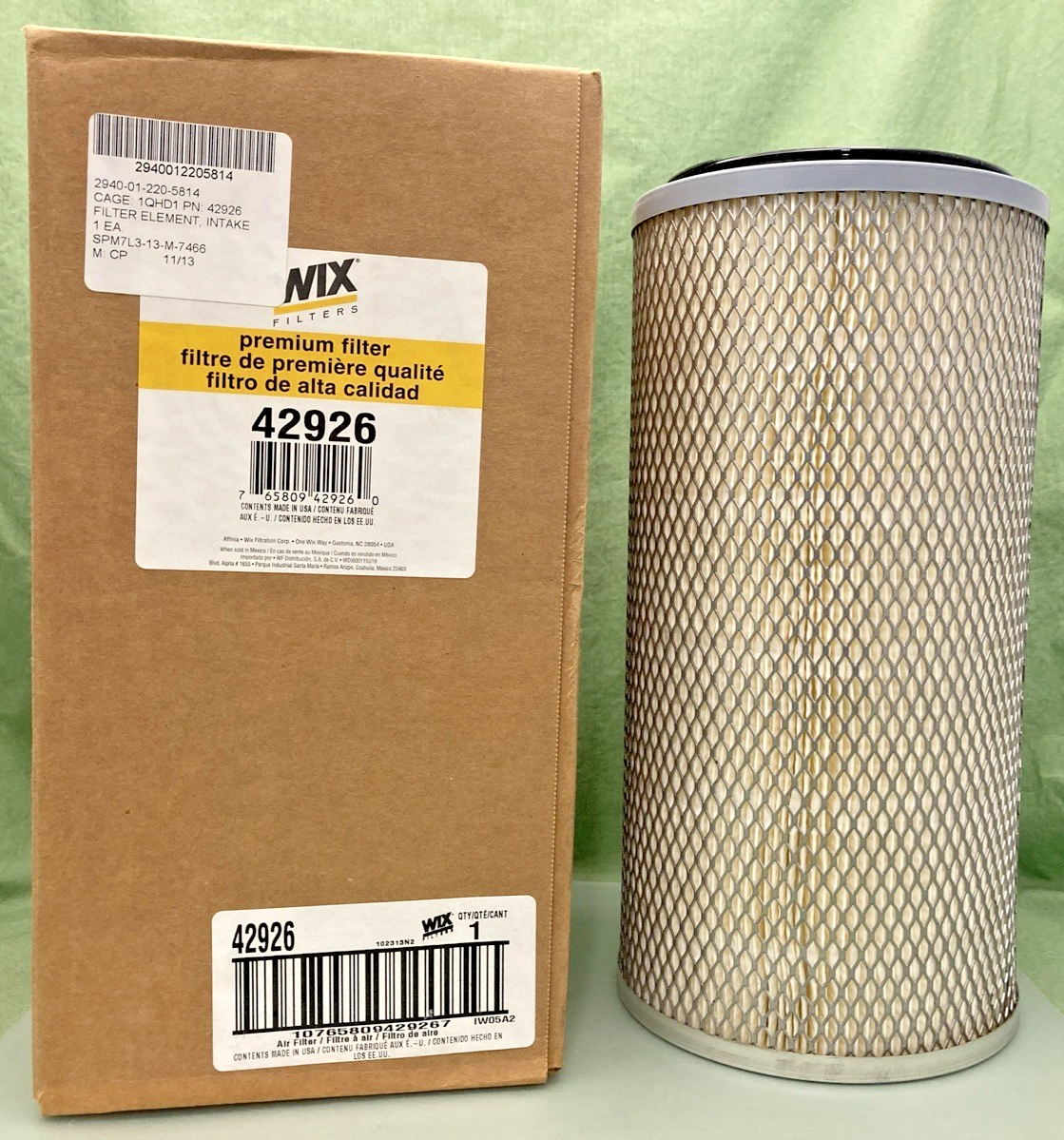 NEW GENUINE WIX 42926 AIR FILTER
