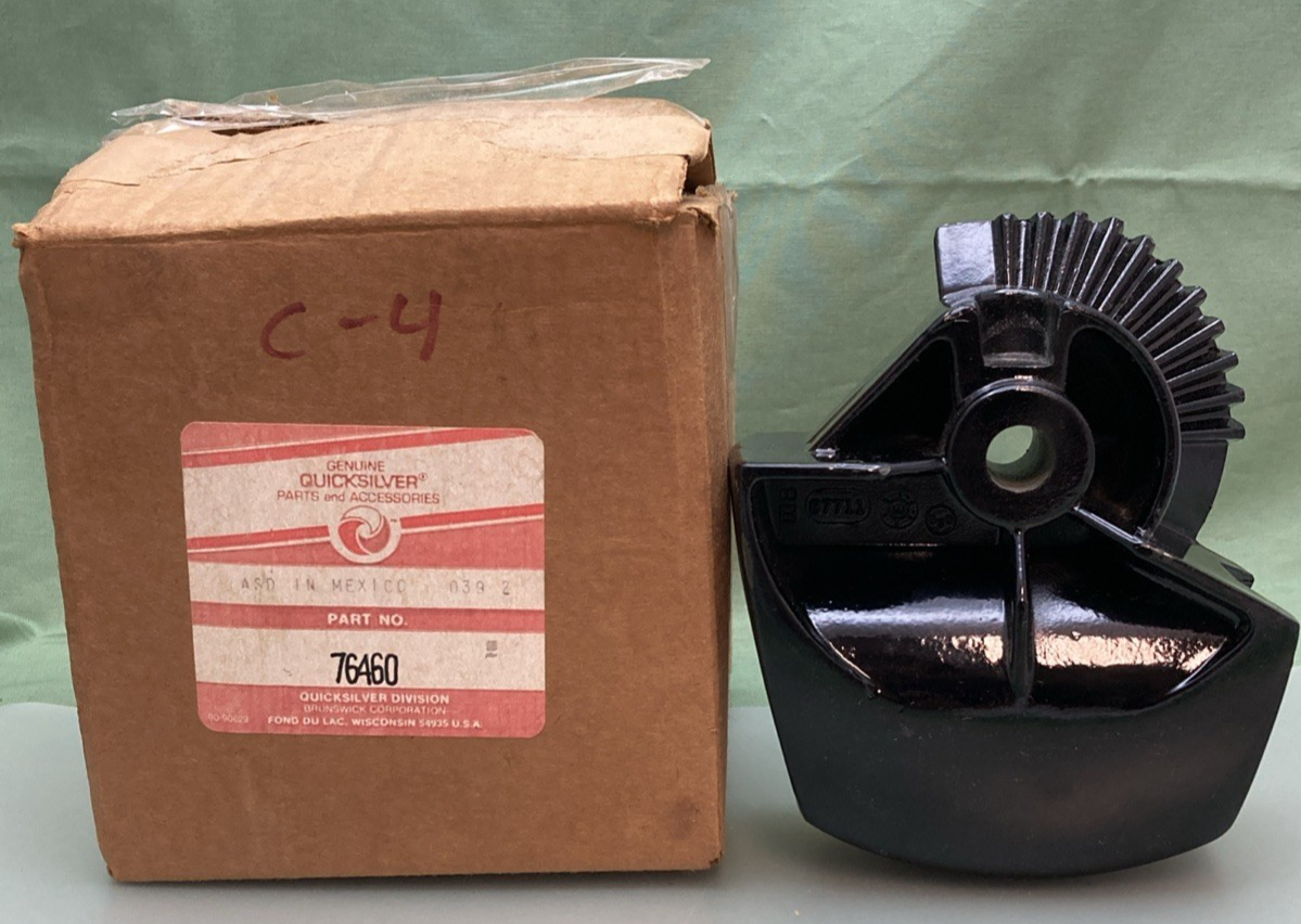 NEW GENUINE MERCURY QUICKSILVER 76460 Housing