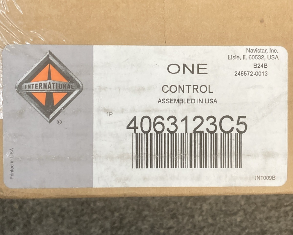 NEW GENUINE INTERNATIONAL 4063123C5 CONTROL, ELECTRONIC, NAVISTAR