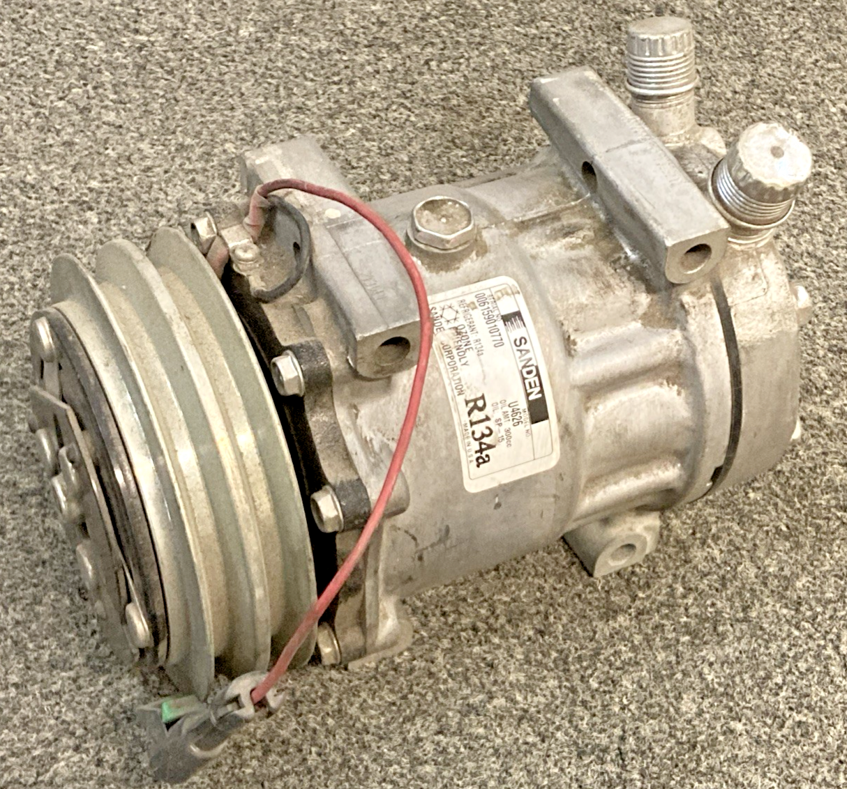 NEW GENUINE SANDEN 4626 AC COMPRESSOR