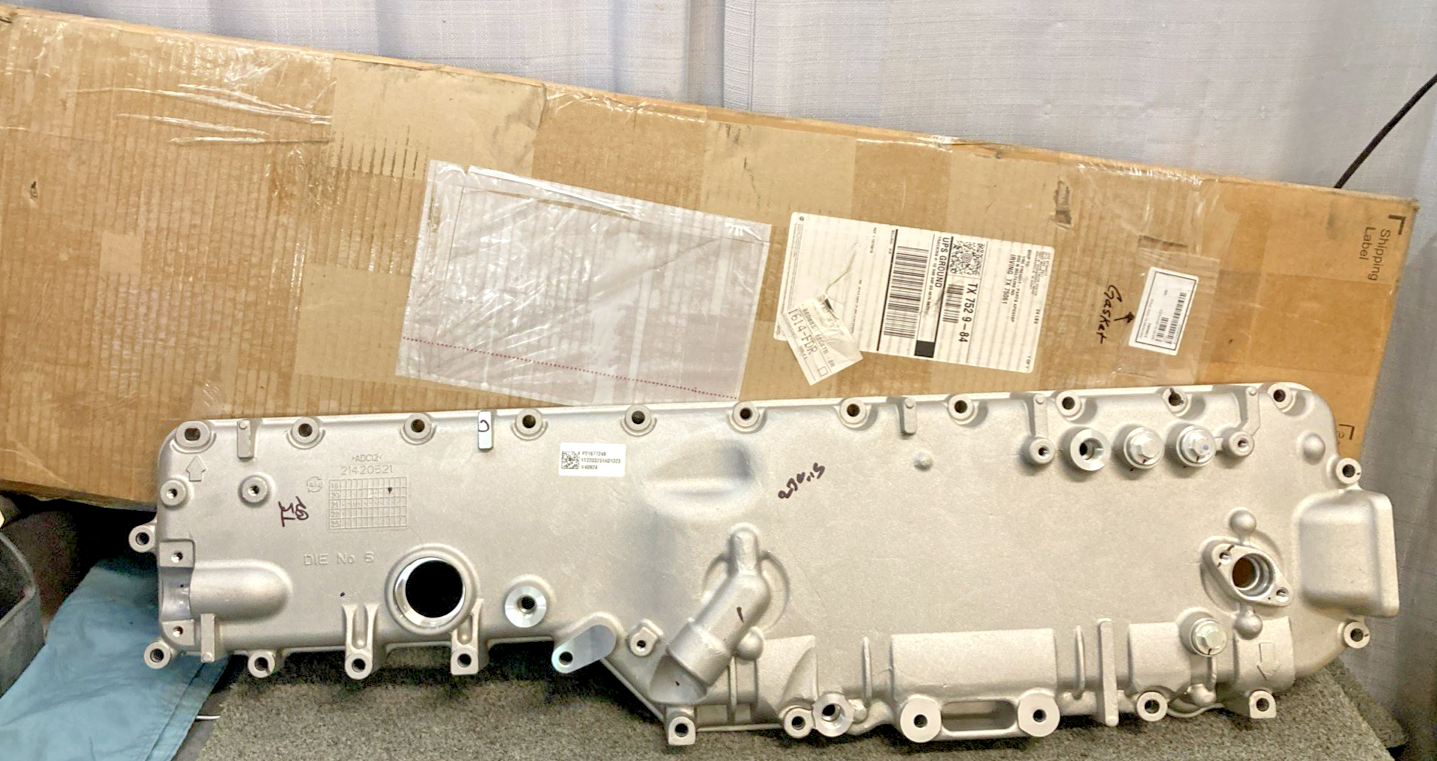 NEW REPLACES VOLVO 21420521 COVER