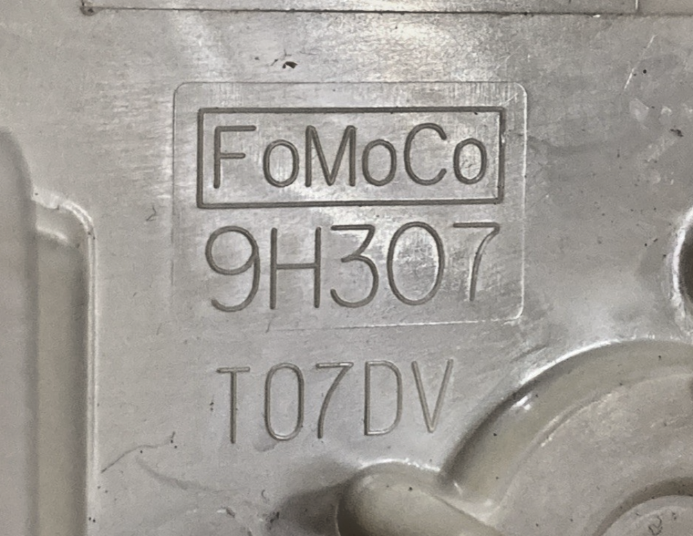 NEW GENUINE FORD CC34-9H307-CC FUEL PUMP 28339293