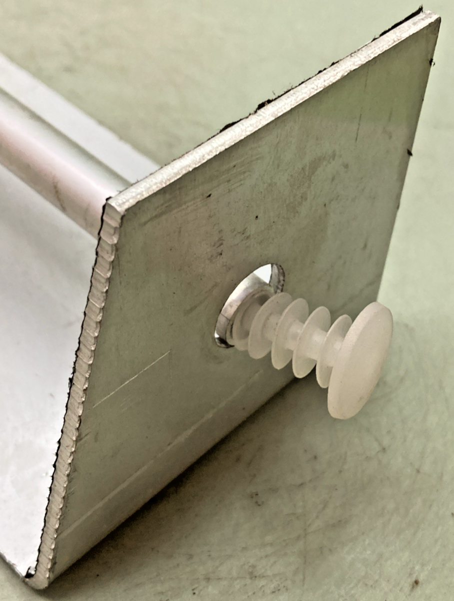 NEW REPLACES BMP 1100113 TIE DOWN HANGER
