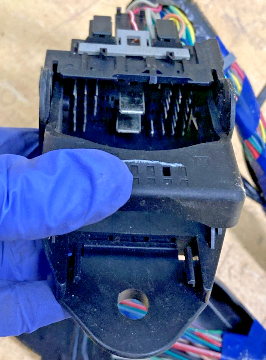 GENUINE GM 92239107 WIRING HARNESS CAMERO 2010-2013