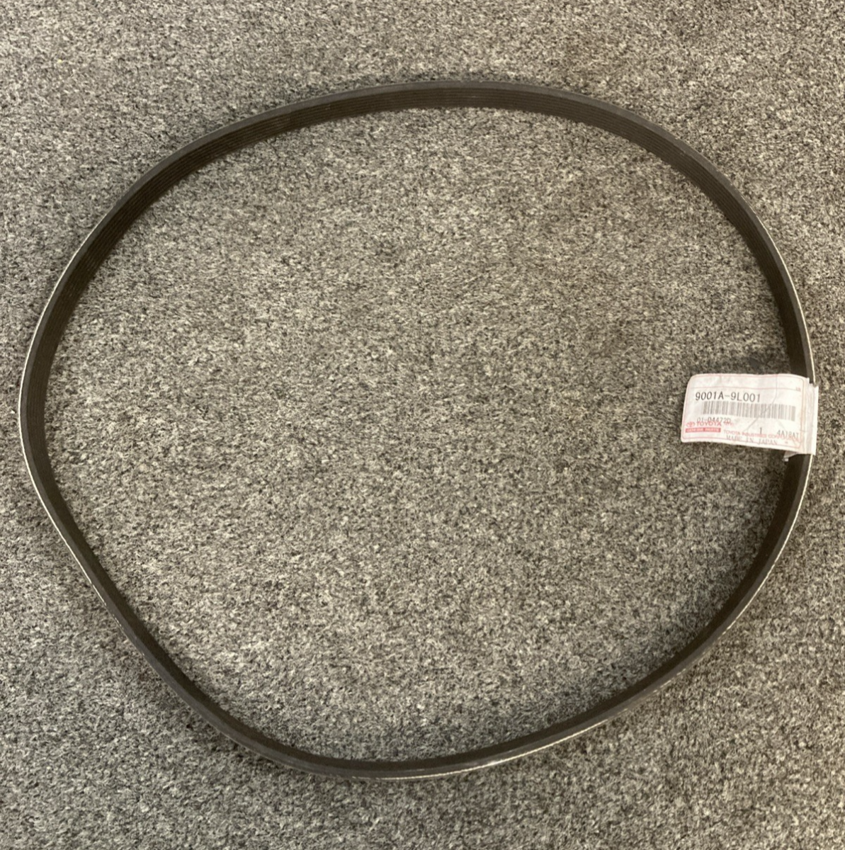 NEW GENUINE TOYOTA 9001A-9L001 TOYOTA FORKLIFT V BELT