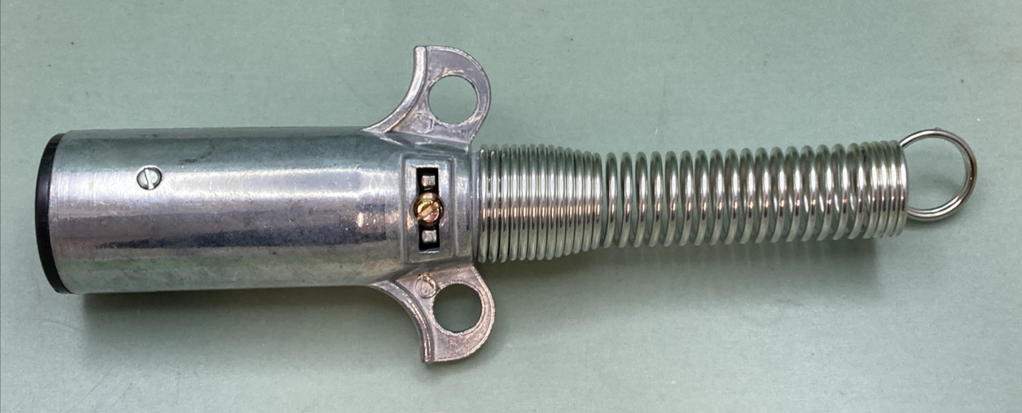 NEW GENUINE IMPERIAL 77304 Single Pole Liftgate Plug Metal SAE J560