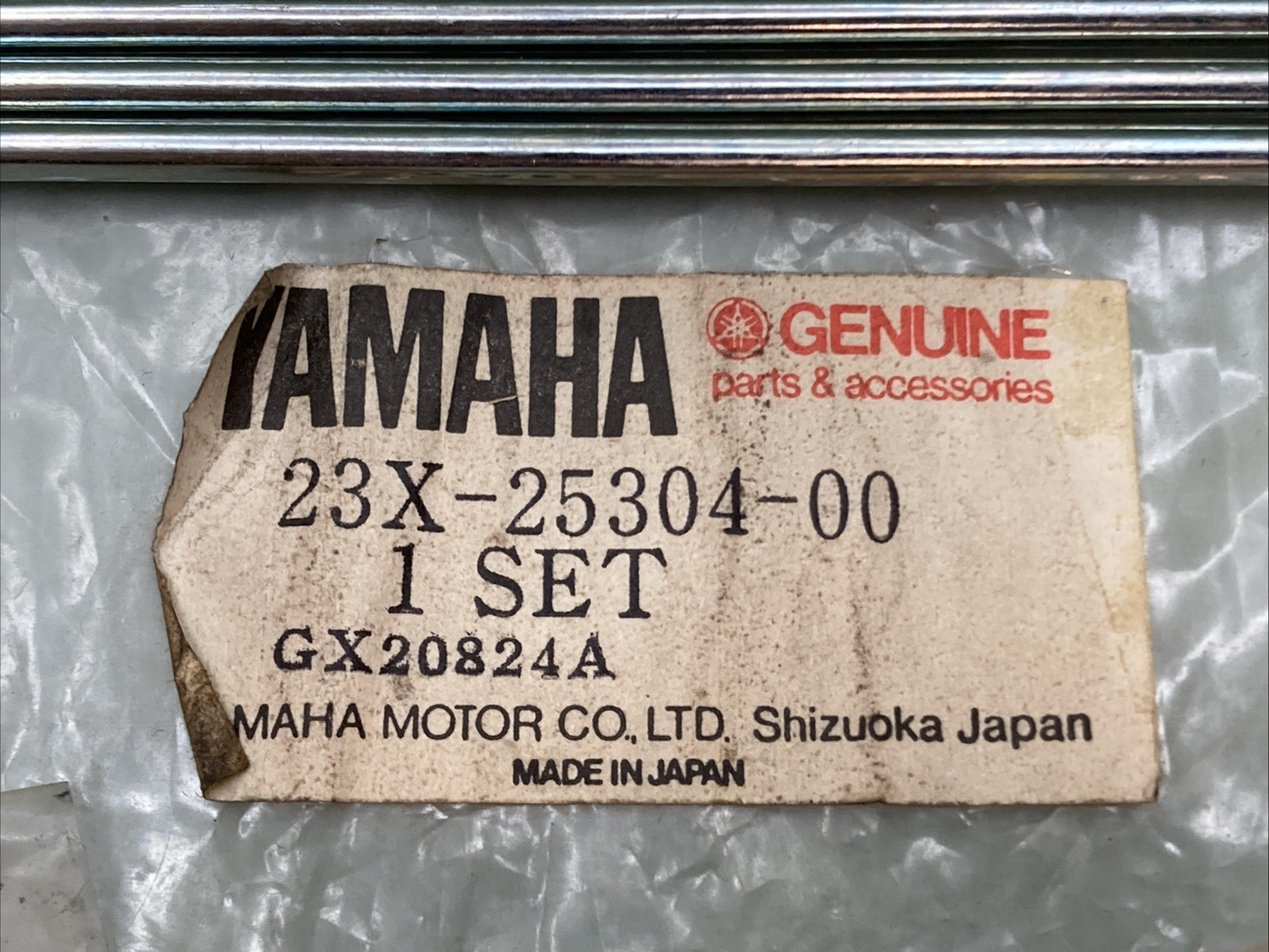 NEW GENUINE YAMAHA 23X-25304-00 Spoke Set, Rear 18 SPOKES, 28 NIPPLES XT1200