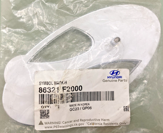 NEW GENUINE HYUNDAI 86321F2000 TRUNK EMBLEM