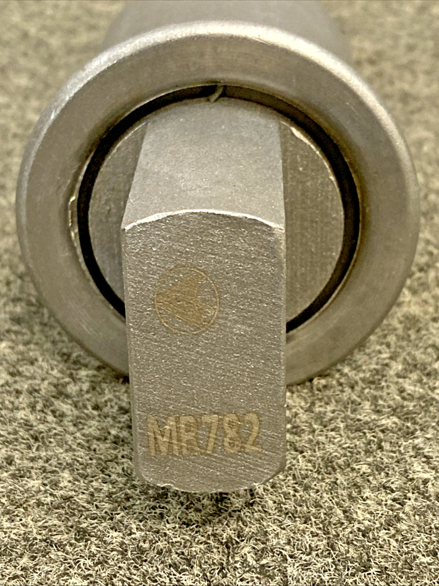 NEW GENUINE AUTOMANN MR782 SILENT BLOCK FOR FREIGHTLINER