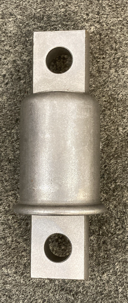 NEW GENUINE AUTOMANN MR782 SILENT BLOCK FOR FREIGHTLINER