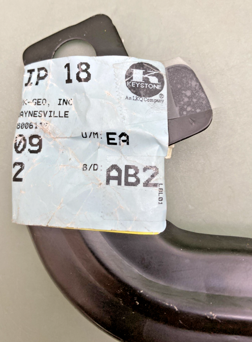 NEW GENUINE KEYSTONE CH1244109 LT FRONT FENDER BRACE, 2011-2018 RAM 3500