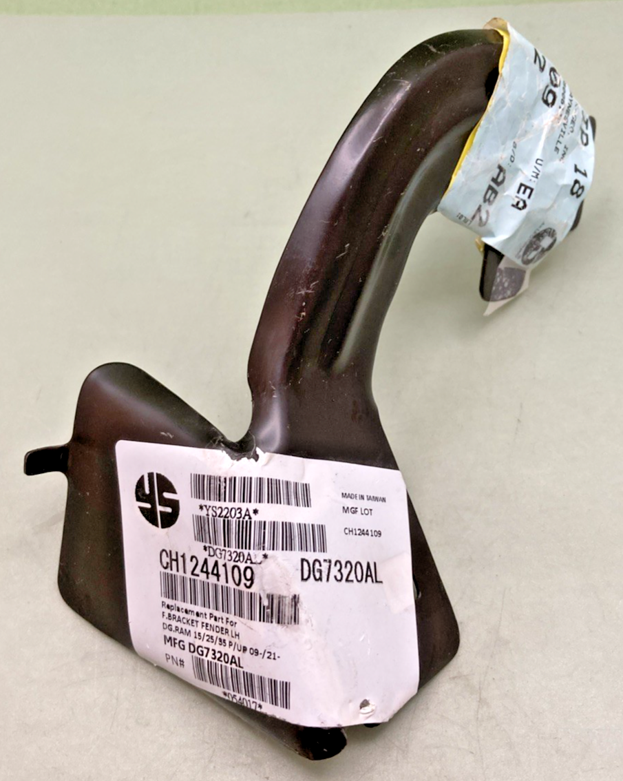 NEW GENUINE KEYSTONE CH1244109 LT FRONT FENDER BRACE, 2011-2018 RAM 3500