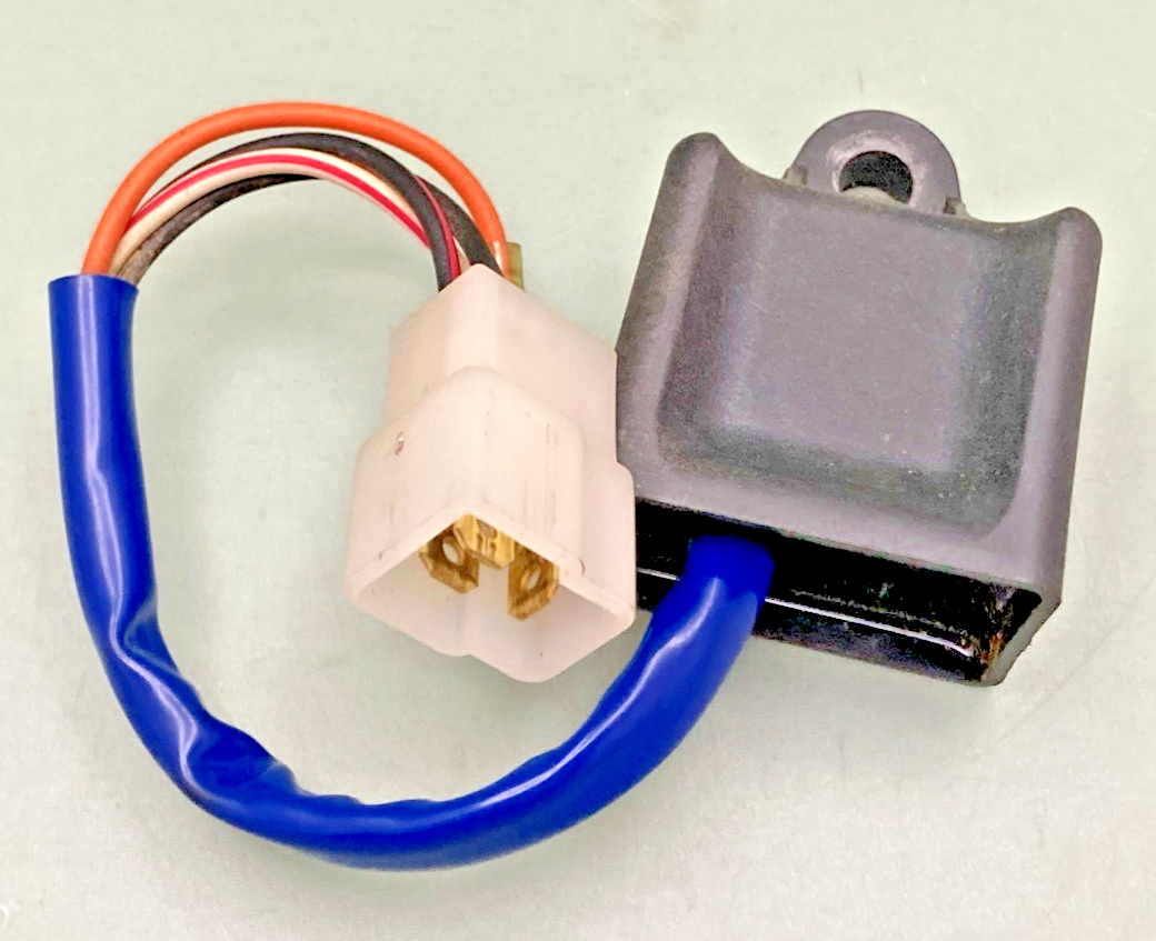 NEW GENUINE YAMAHA 3L4-85540-M1 CDI UNIT ASSY