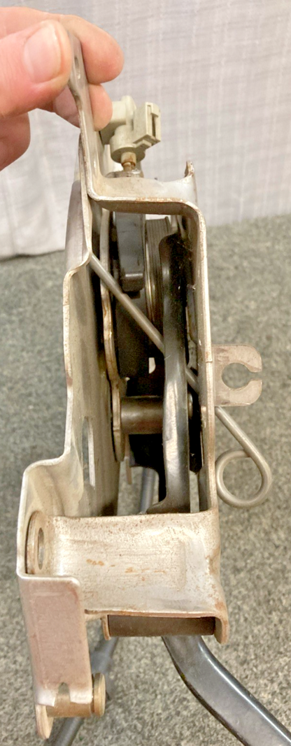 GENUINE FORD BC34-2780-BP EMERGENCY PARKING BRAKE PEDAL W/OUT HOOD RELEASE ASSY