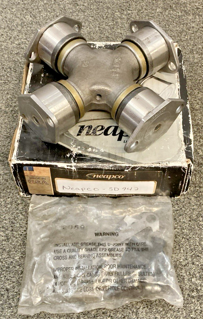 NEW GENUINE NEAPCO SD942 U-JOINT BEARING CAP RETAINER 1-2859